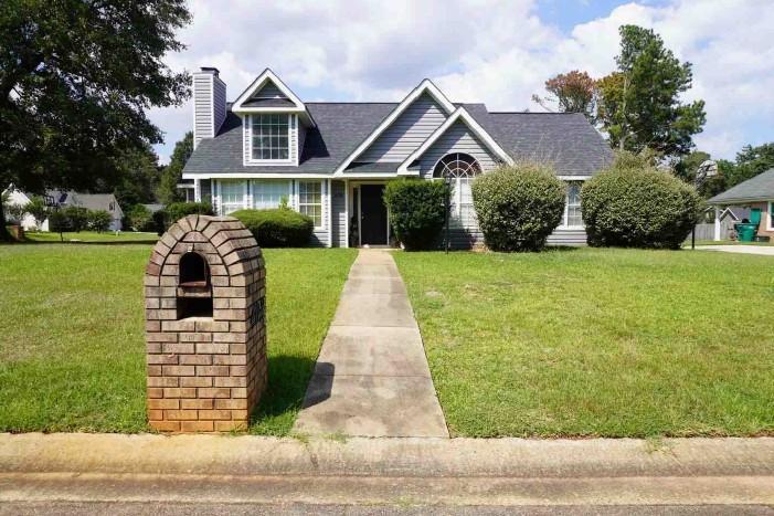 Cliff Howard Dr, Warner Robins, GA 31088
