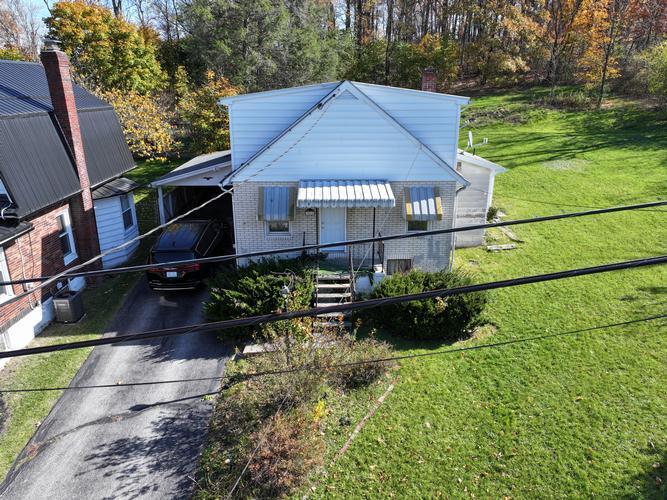 Colonial Dr, Duncansville, PA 16635