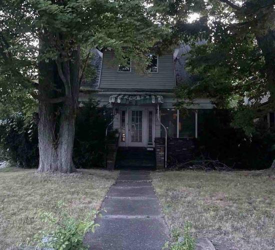 N Main St, Meadville, PA 16335