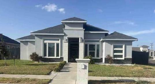 W 26th St, Mission, TX 78574
