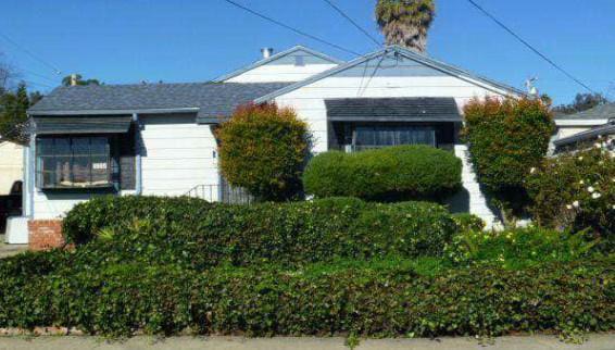 Truman Ave, Oakland, CA 94605