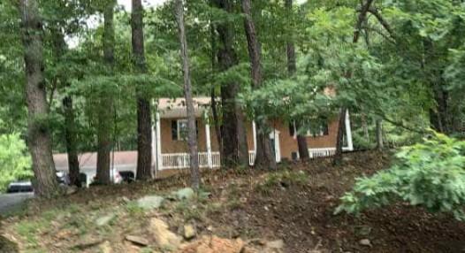 Forest Oak Dr, Roanoke, VA 24012