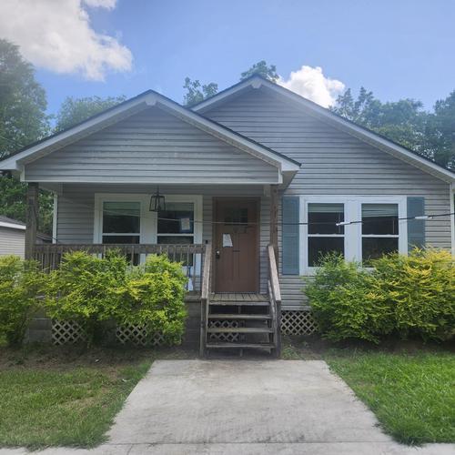 E Beech St, Lacombe, LA 70445