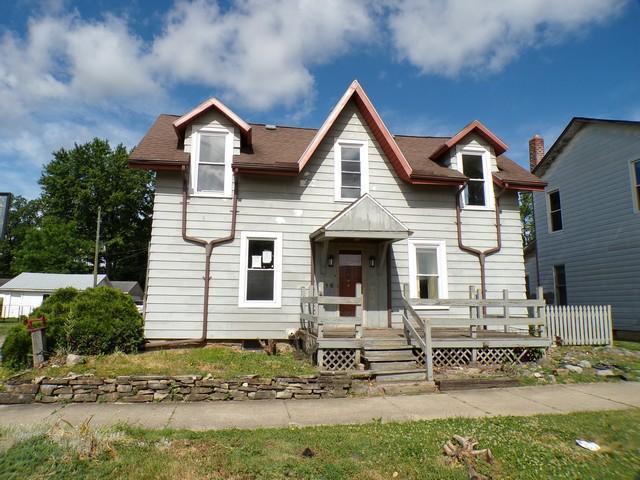 N Columbus St, Crestline, OH 44827