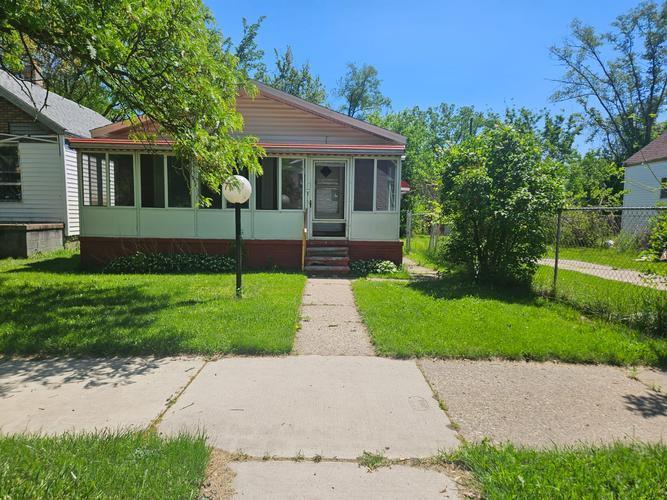 Minnesota St, Detroit, MI 48212