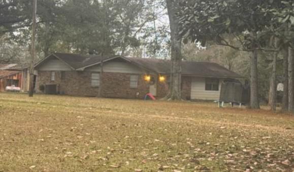 Herrington Ln Se, Ruth, MS 39662