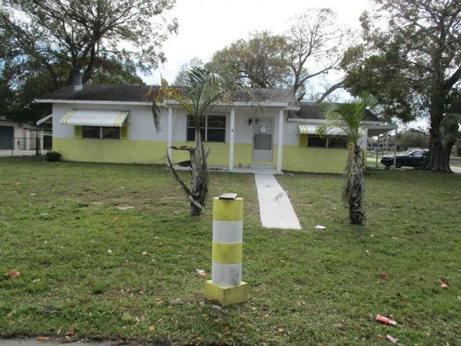 Osceola Ave, Fort Pierce, FL 34982