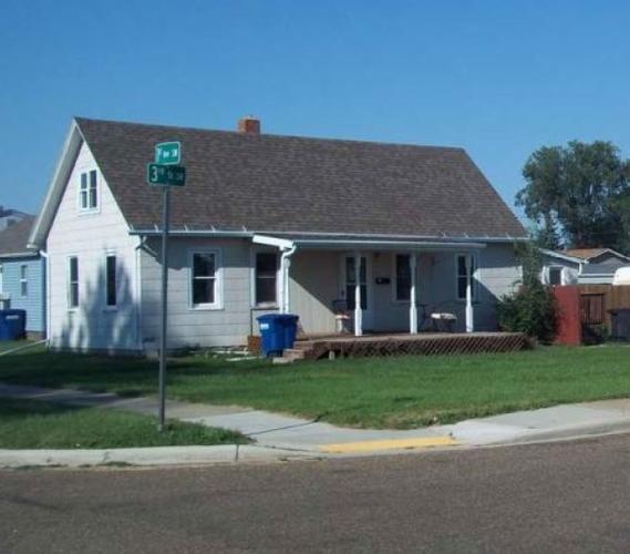1st Ave Sw, Dickinson, ND 58601
