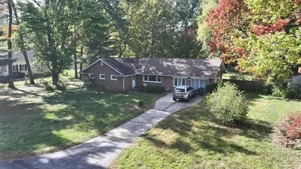 Rowland Rd, Toledo, OH 43613