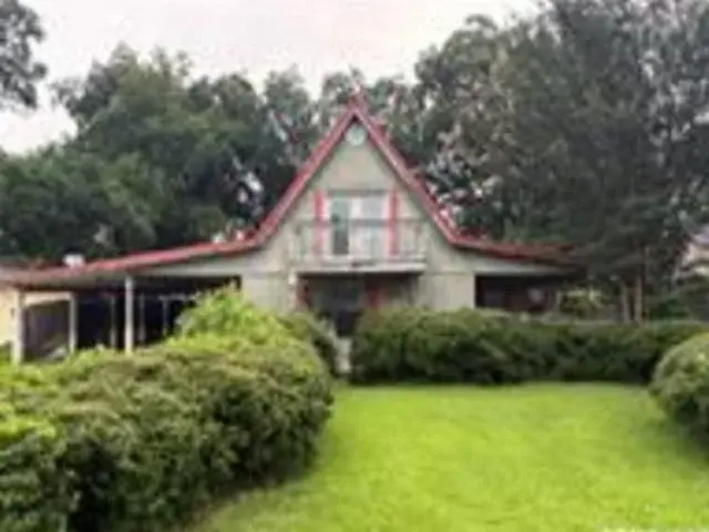 Mississippi St, Tallulah, LA 71282