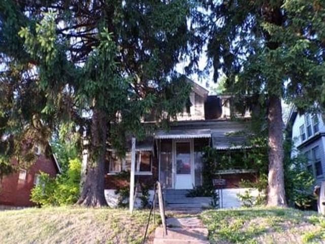 Woodrow Ave, Saint Louis, MO 63121