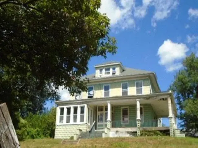 Hamilton Ave, Baltimore, MD 21214