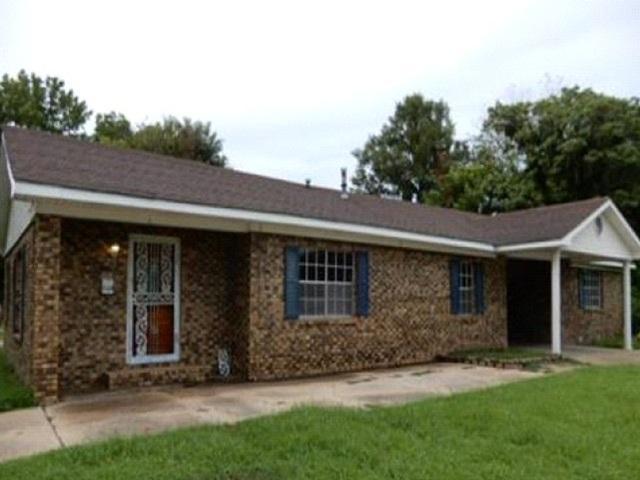 Clark St, Blytheville, AR 72315