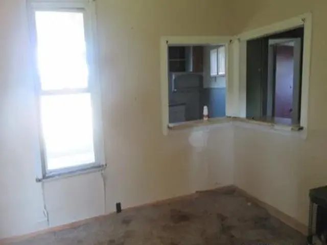 S Wisconsin Ave, Wellston, OH 45692