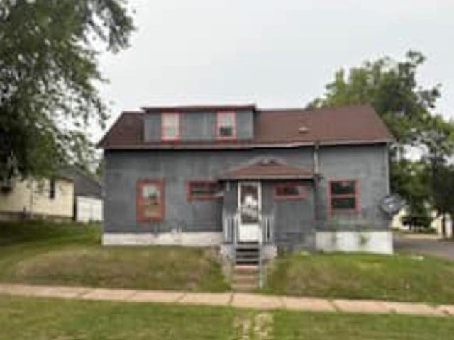 14th St N, Virginia, MN 55792