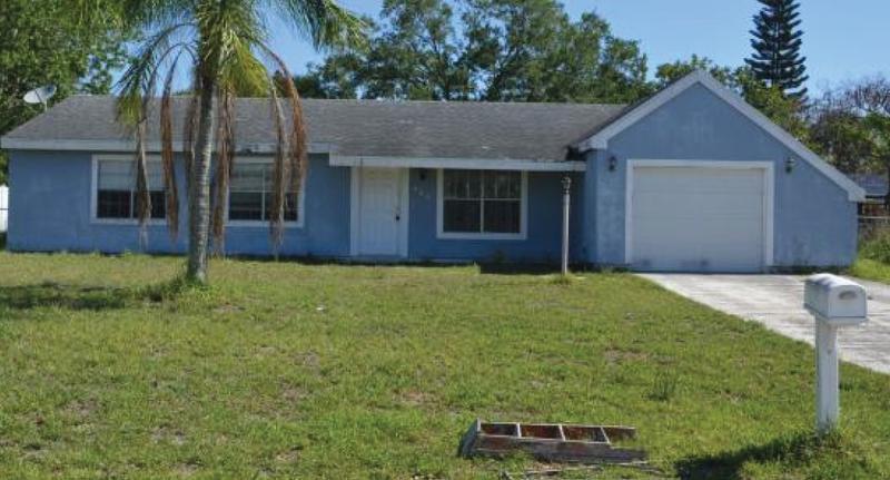 Sw Everett Ct, Port Saint Lucie, FL 34953
