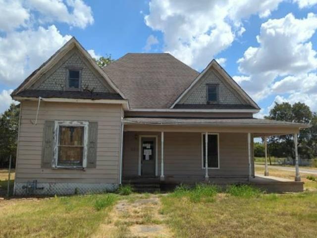 Waco St, Italy, TX 76651