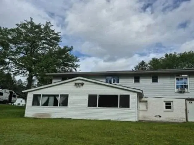 Prospect St, Tobyhanna, PA 18466