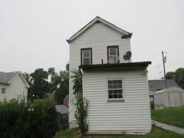 West St, West Mifflin, PA 15122