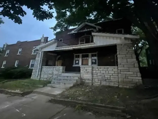 Montana St, Saint Louis, MO 63116