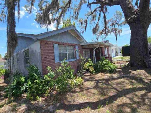 Queens Rd, Port Richey, FL 34668