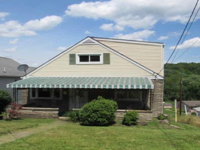 Locust St, Greensburg, PA 15601