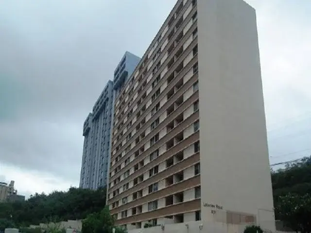 Ala Nioi Pl, Honolulu, HI 96818
