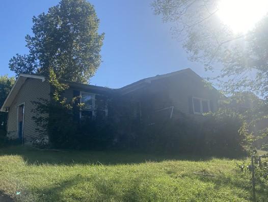 West St, Cloverport, KY 40111