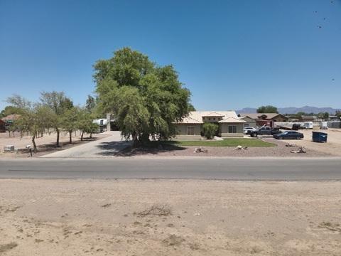 E Triple Crown Dr, San Tan Valley, AZ 85140