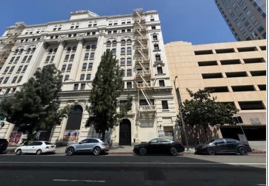 S Grand Ave, Los Angeles, CA 90017