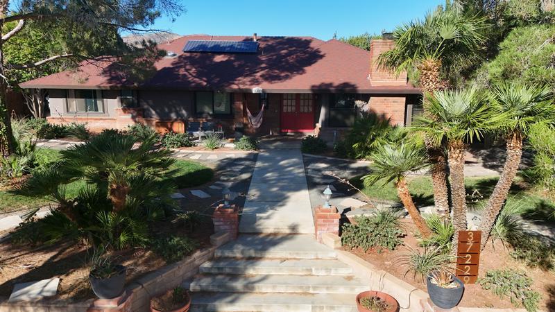 Bianca Rd, Palmdale, CA 93551