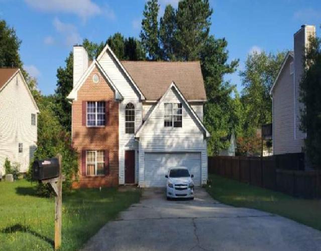 Winncastle Dr, Lawrenceville, GA 30044