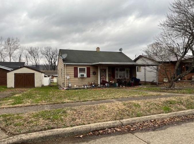 Magazine Ave, Huntington, WV 25704