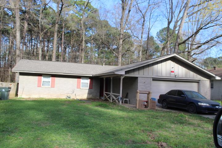Diamond Dr, Little Rock, AR 72209