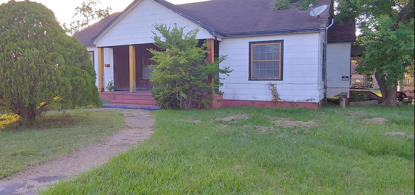 Plum St, Beaumont, TX 77703