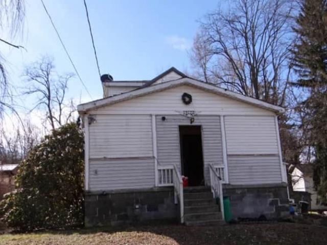 Sloan Ave Sw, Frostburg, MD 21532
