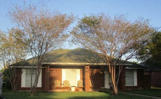 Dogwood Trl, Desoto, TX 75115