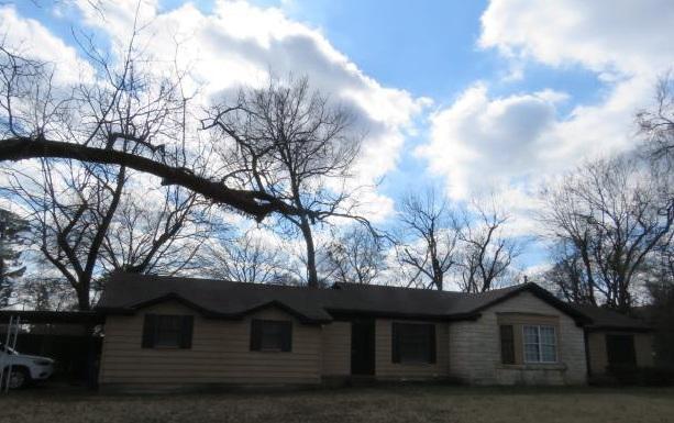 Mobile St, Marshall, TX 75670