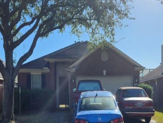 Mintglade Ln, Houston, TX 77014