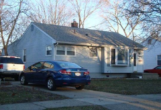 Ithaca St, Oak Park, MI 48237