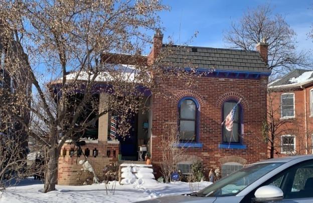 Virginia Ave, Saint Louis, MO 63111
