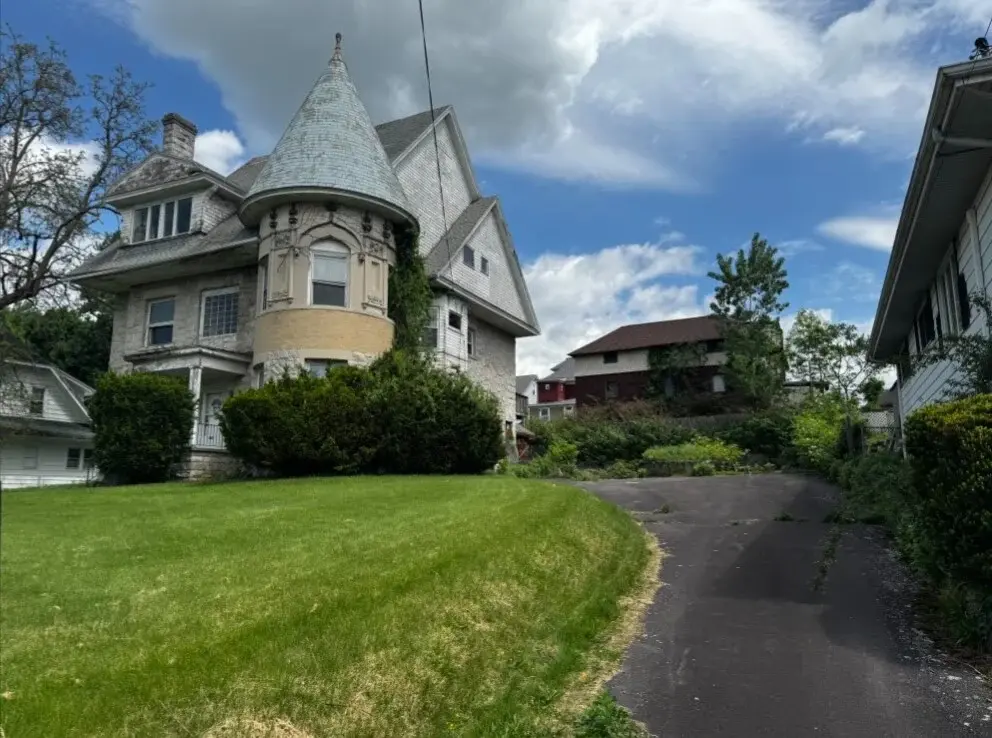 Richmont St, Scranton, PA 18509