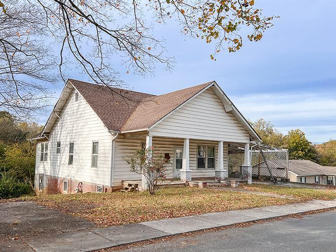 Georgia Ave, Athens, TN 37303