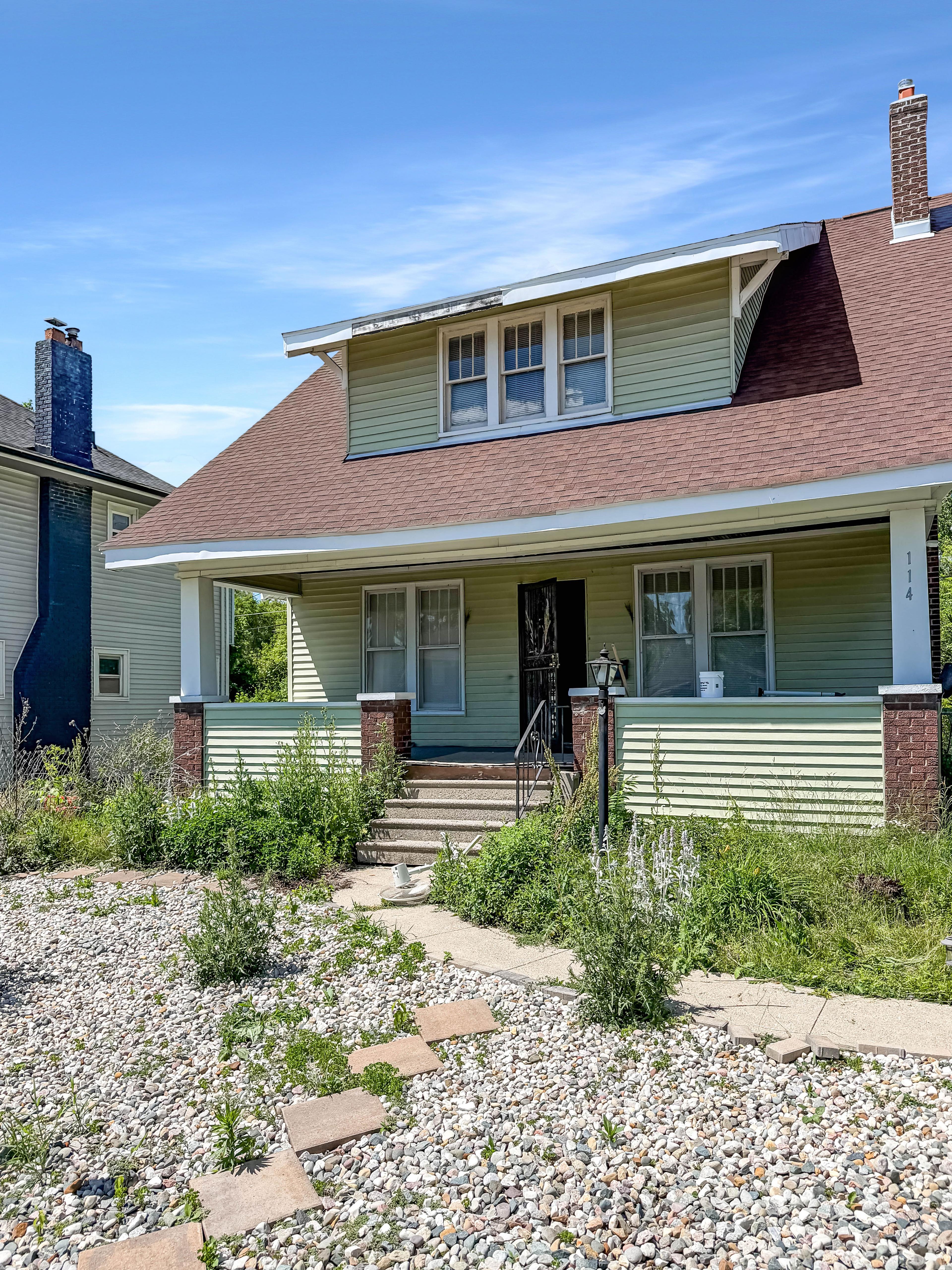 W Hamilton Ave, Flint, MI 48503