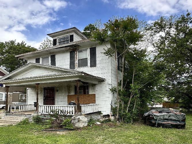 Wabash Ave, Kansas City, MO 64109