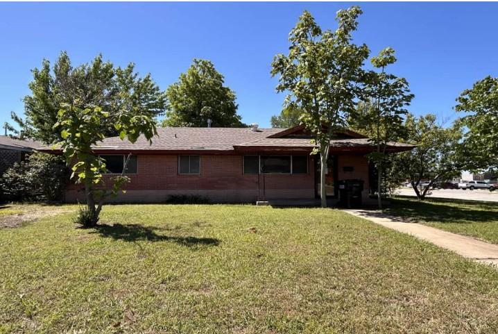 Ne 5th St, Moore, OK 73160