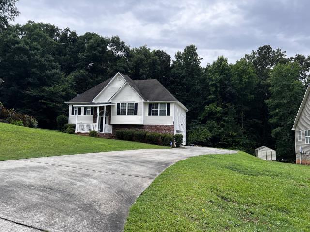 Amanda Dr, Gray, GA 31032