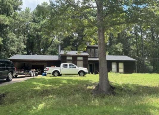Tulipwood Dr, Mobile, AL 36605