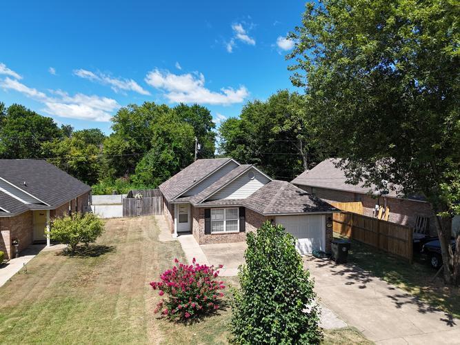 S Walnut St, Sallisaw, OK 74955