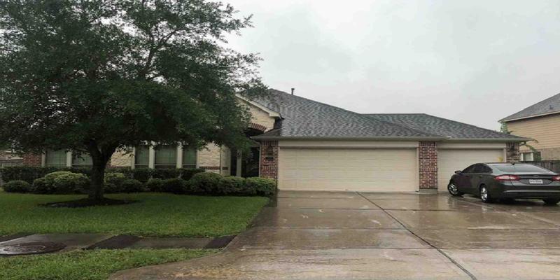 Cloudburst Ln, Pearland, TX 77584